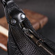 Аккуратная кожаная женская сумка полукруглого формата с одной ручкой Vintage 186381 Черная