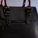 Классическая женская сумка в коже флотар Vintage 182521 Черная