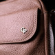 Красивая женская сумка кросс-боди из натуральной кожи GRANDE PELLE 186116 Пудровый