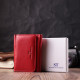 Шкіряний яскравий гаманець для жінок ST Leather 186577 Червоний