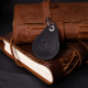 Кожаный брелок-держатель для Apple AirTag из винтажной кожи GRANDE PELLE 186037 Черный