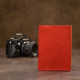 Яркая кожаная обложка на паспорт GRANDE PELLE 183979 Красный